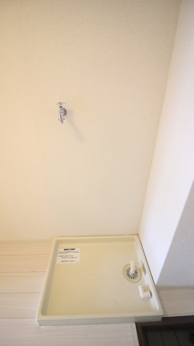 洗濯機置場 高槻ガーデンヒルズ