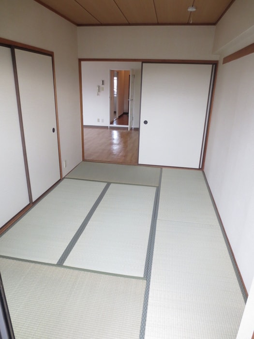 居室 高槻ガーデンヒルズ