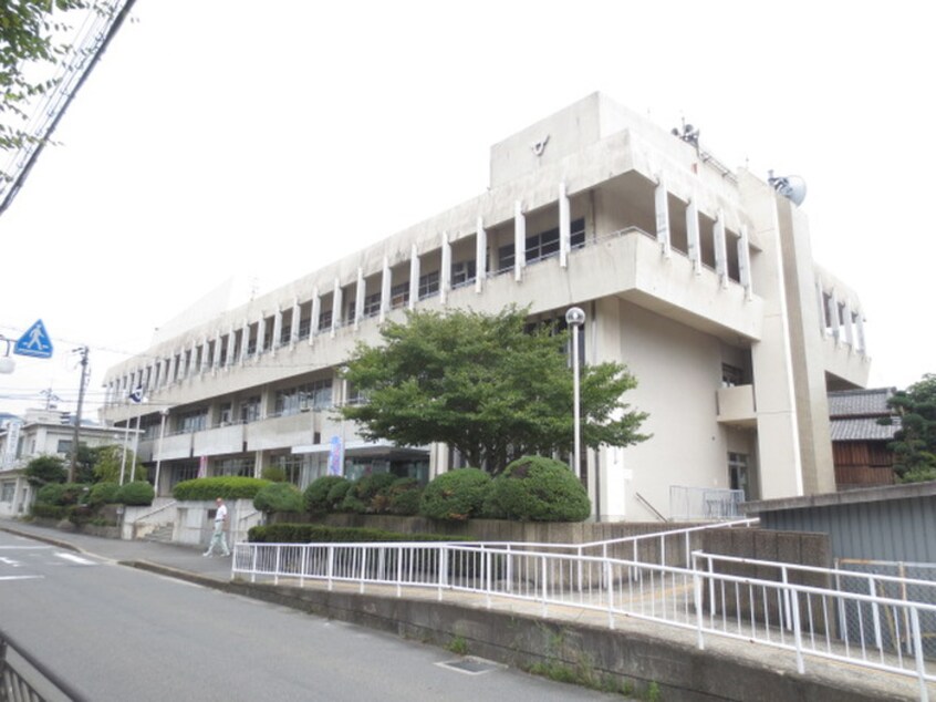 交野市役所(役所)まで3600m ラフィネ星田
