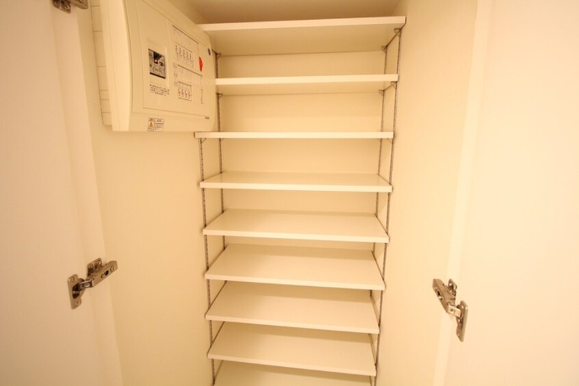 靴箱 レジディア神戸磯上