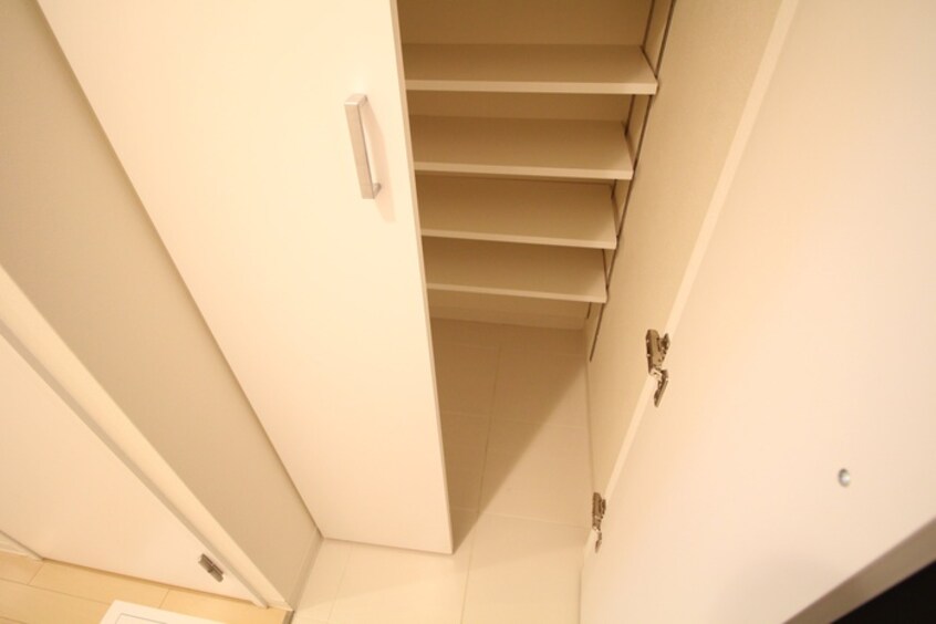 靴箱 レジディア神戸磯上