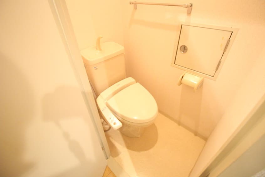 トイレ ピラ－ズ御所西