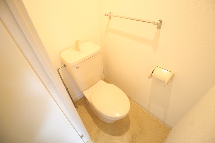 トイレ ピラ－ズ御所西