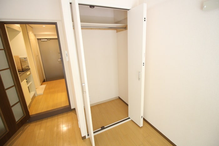 収納 ピラ－ズ御所西