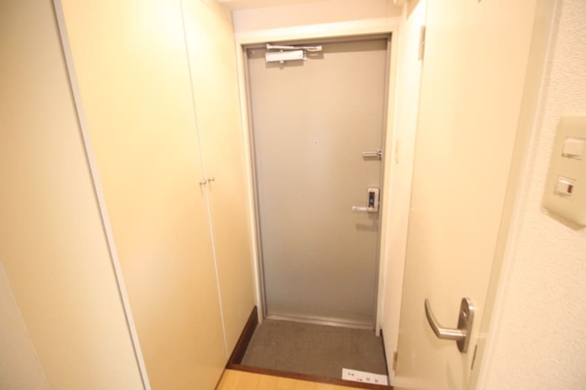 室内からの展望 ピラ－ズ御所西