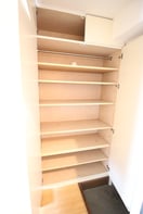 靴箱 ピラ－ズ御所西