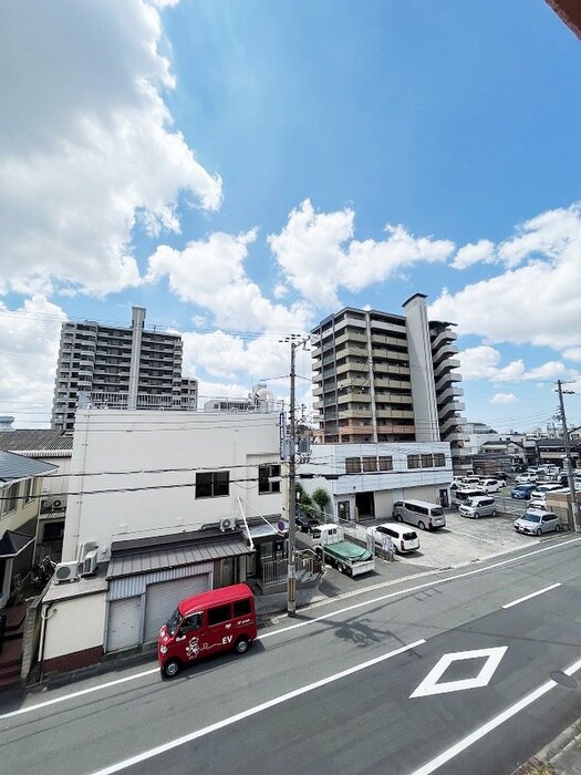 室内からの展望 ラシーヌコート菊水通