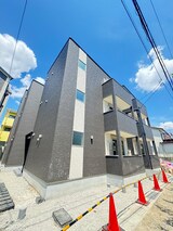 ジーメゾン寝屋川秦町ルシェール