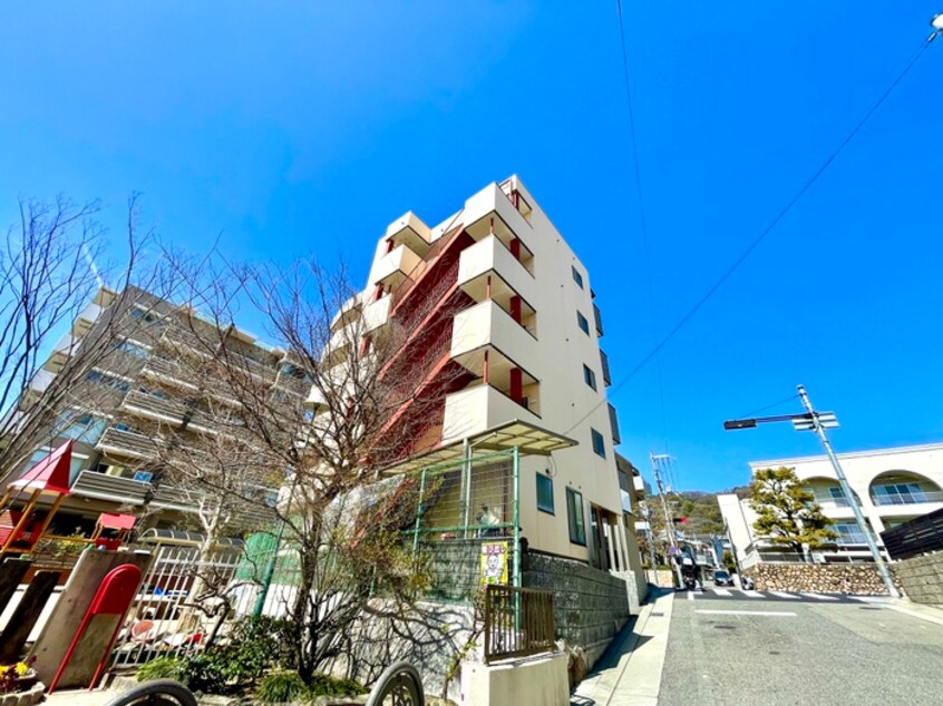 外観写真 ウイング本山Ⅱ