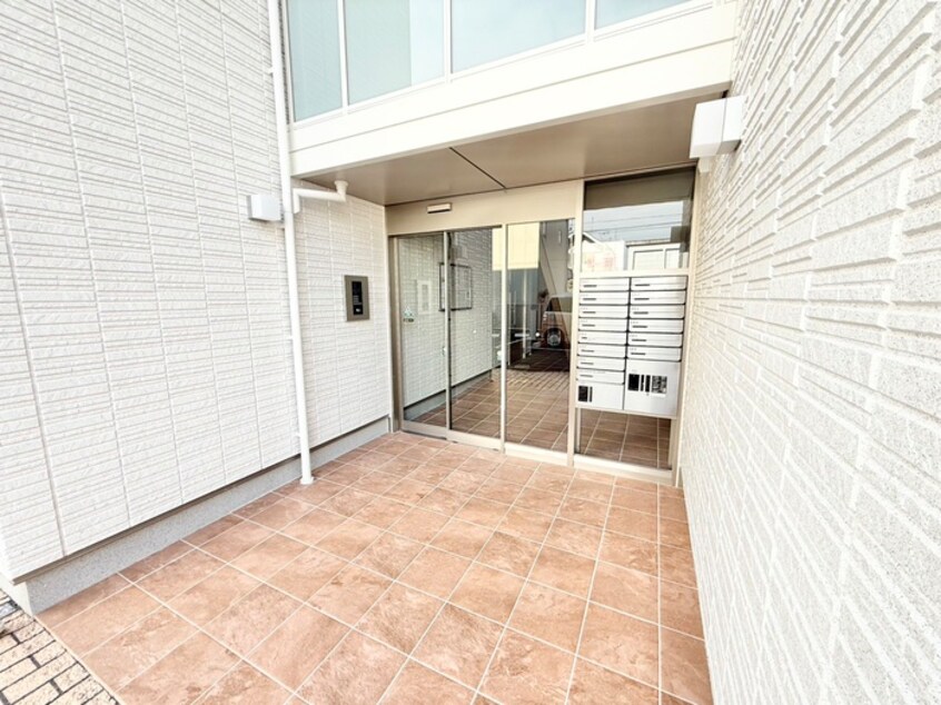 エントランス部分 La Jolla城陽