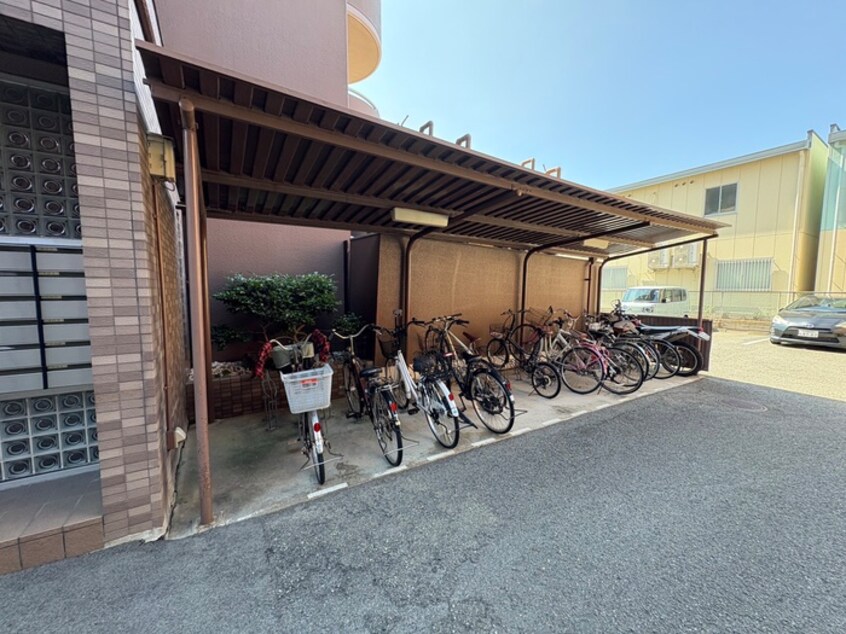 駐輪場 プランテーム吉田