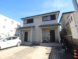 川西町テラスハウス