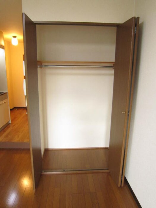 収納 グロリアハイツ