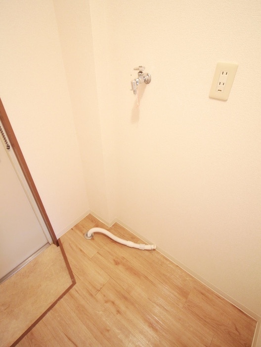 洗濯機置場 グロリアハイツ