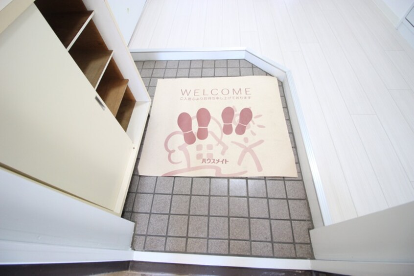 玄関 サンシティ今寺