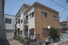 芳和荘マンションの外観