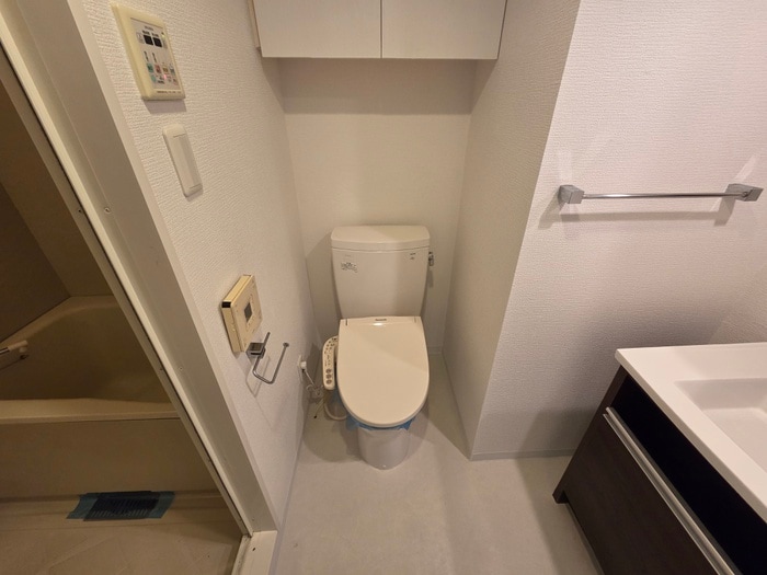 トイレ エイペックス北梅田(1202)