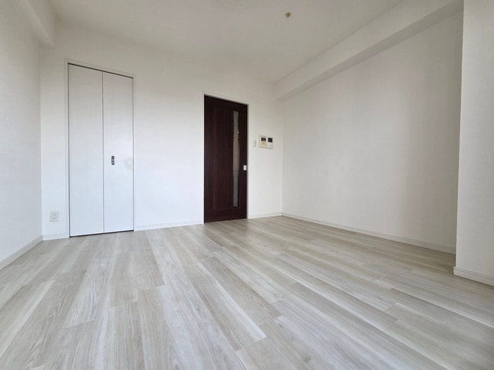 居室 エイペックス北梅田(1202)