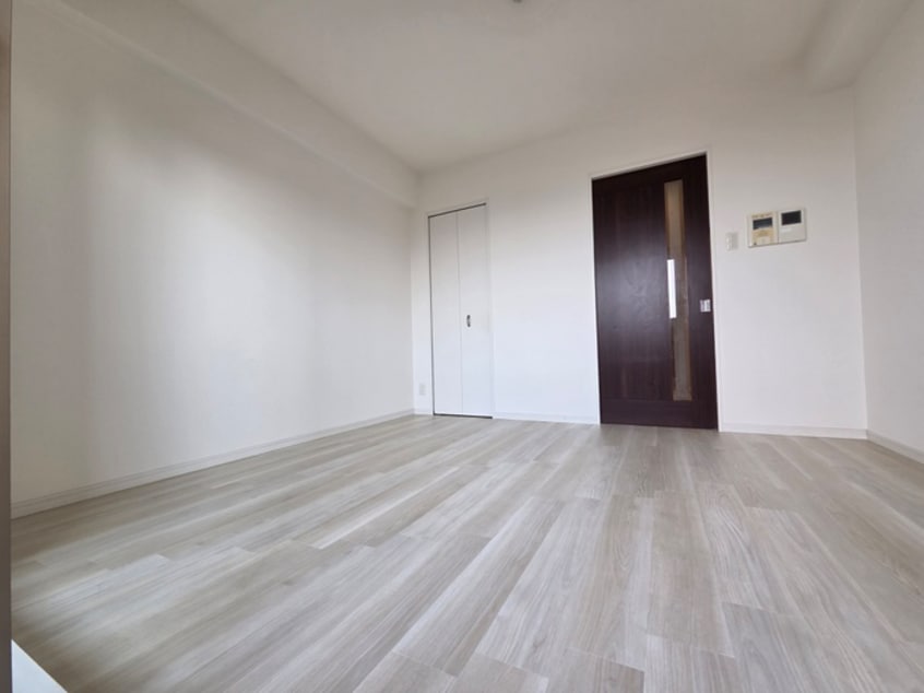 居室 エイペックス北梅田(1202)