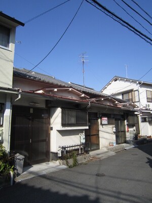 若葉町２４貸家