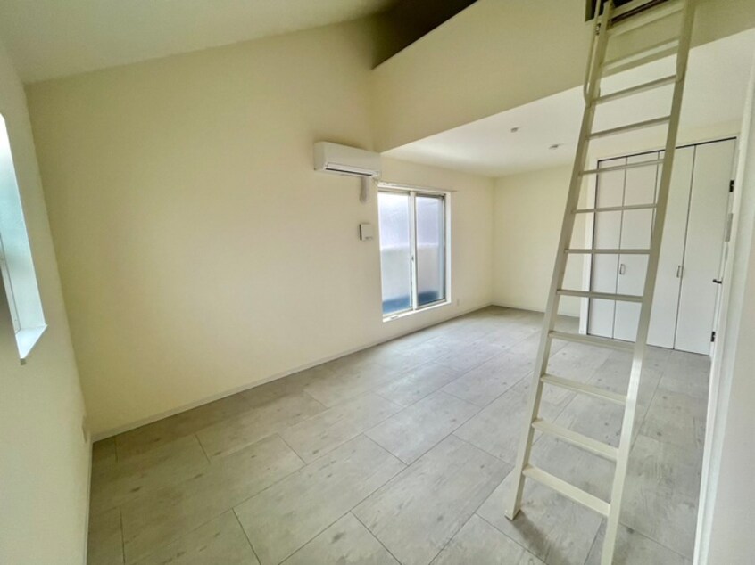 居室 ソレイユ貝塚