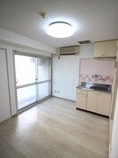 居室 アウトバーンＧＫ