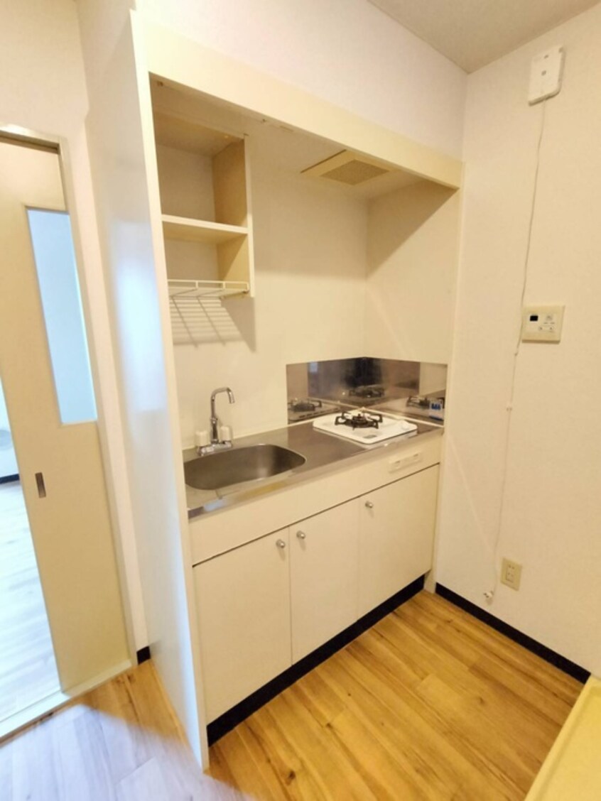 キッチン ポプルスＯＮＥ