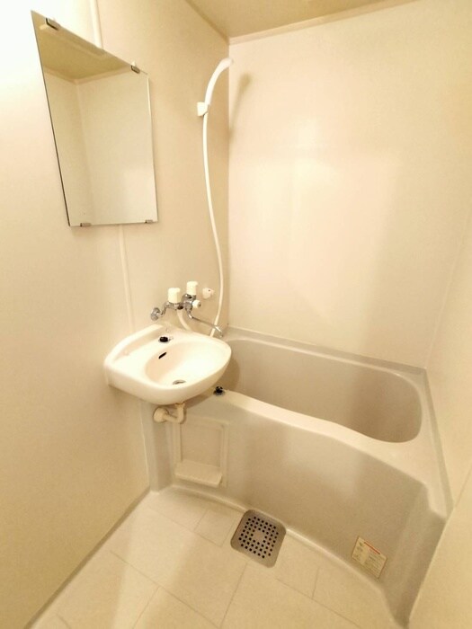 バス／シャワールーム等 ポプルスＯＮＥ