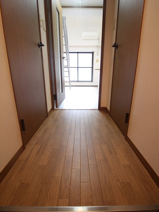 廊下 ノルデンタワ-新大阪ｱﾈッｸｽＢ