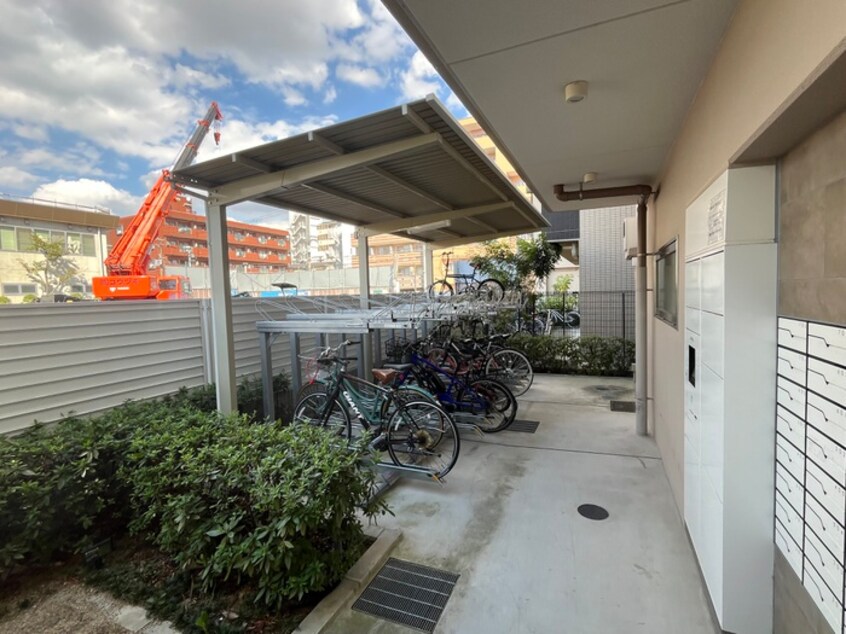 駐輪場 ブランTAT西宮江上町