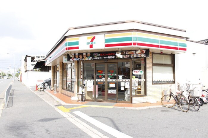 セブンイレブン京都烏丸十条店(コンビニ)まで400m メゾンブランシュ