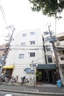 松本マンションの外観