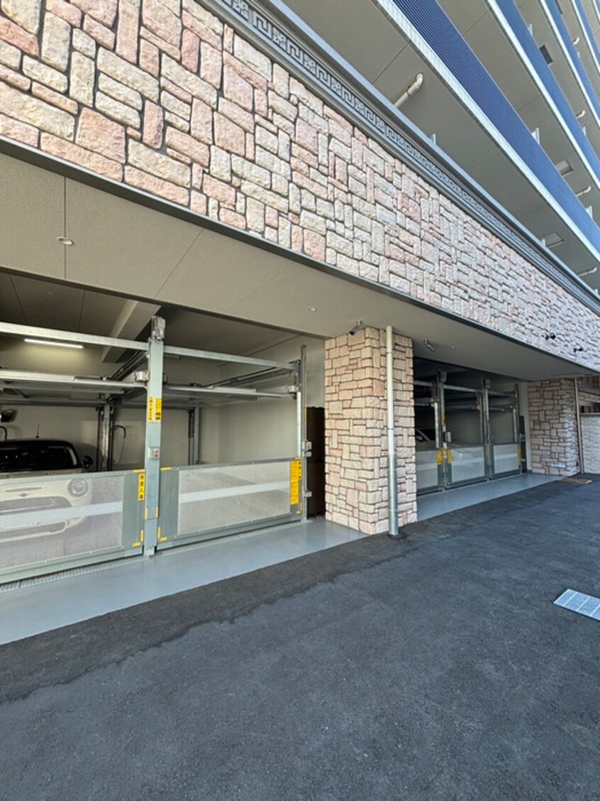 駐車場 プレジオ荒本新町