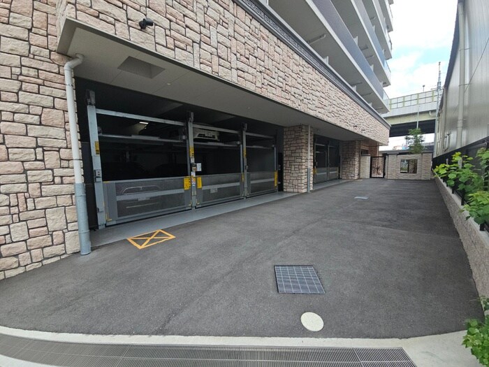 駐車場 プレジオ荒本新町