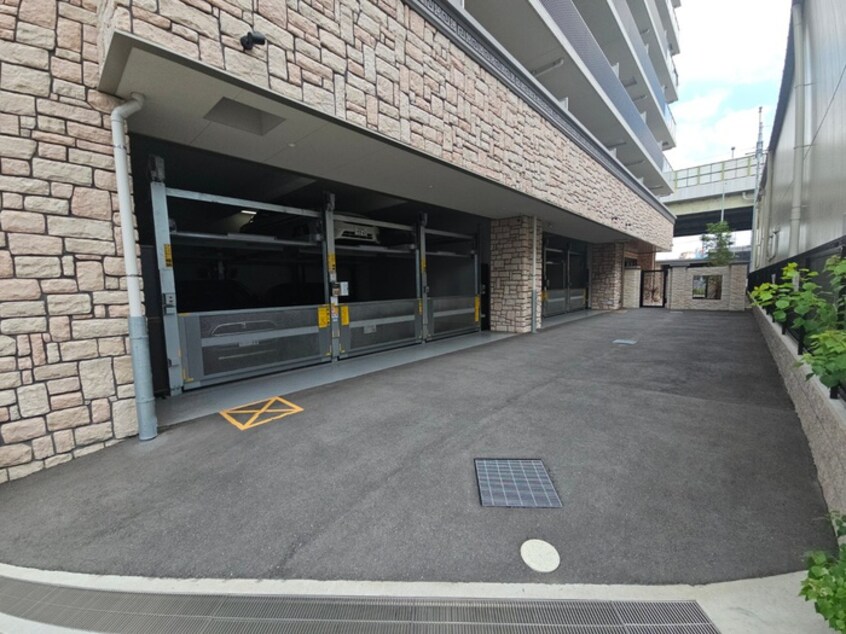 駐車場 プレジオ荒本新町