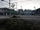 ファミリーマート(コンビニ)まで180m ウッディーバレイⅡ