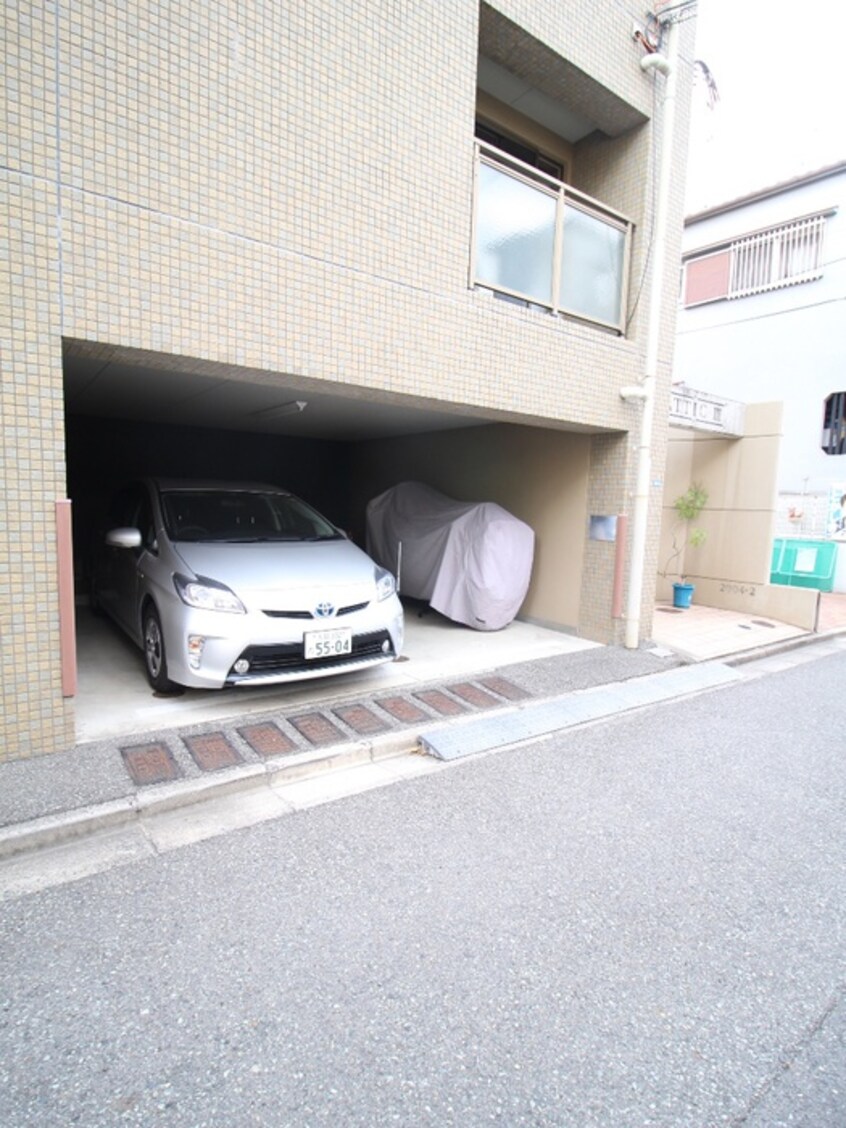 駐車場 ＡＴＴＩＣⅢ