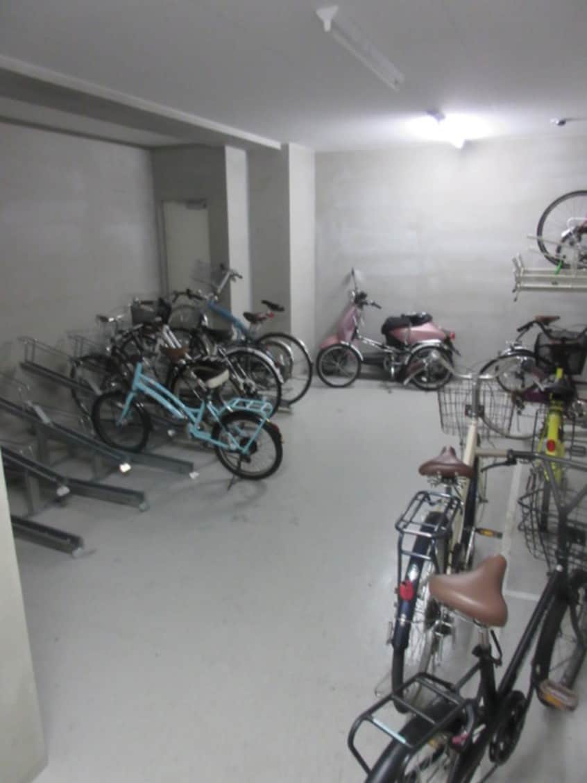 駐輪場 ウインズコート西梅田