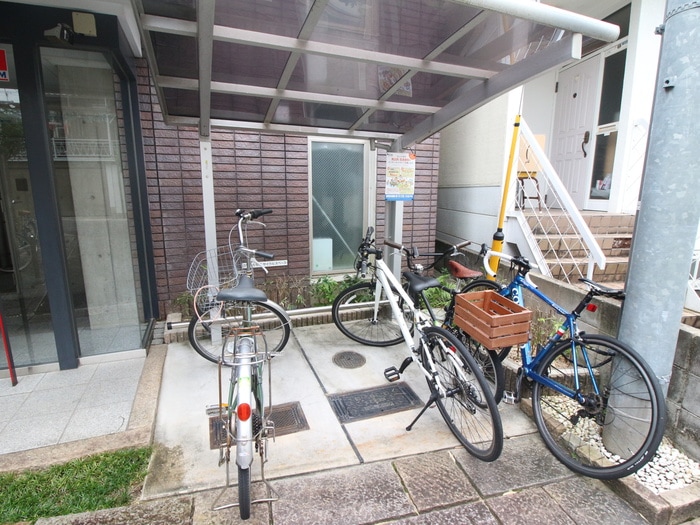 駐輪場 ウエストコ－ト北白川
