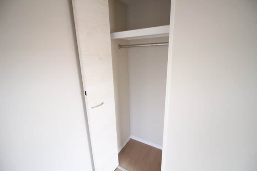 収納 ｱｸｱﾌﾟﾚｲｽ京都西院Ⅱ(308)