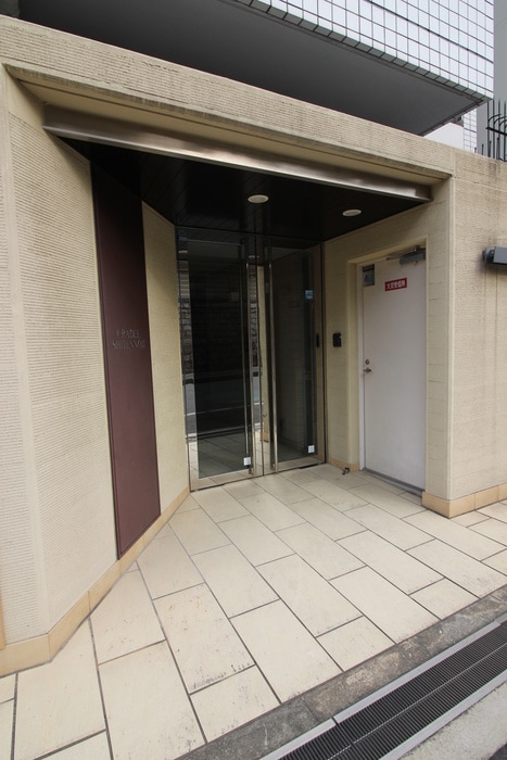 エントランス部分 クレイドル四天王寺