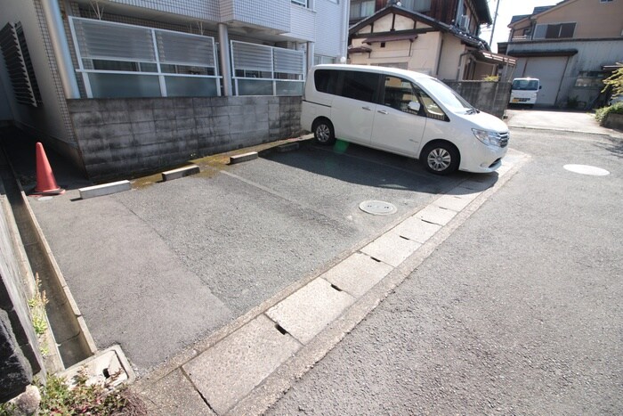 駐車場 オプティトモオカⅠ