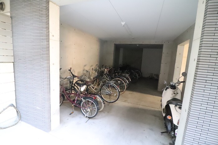 駐輪場 ＳＨＩＫＯＫＵⅧ