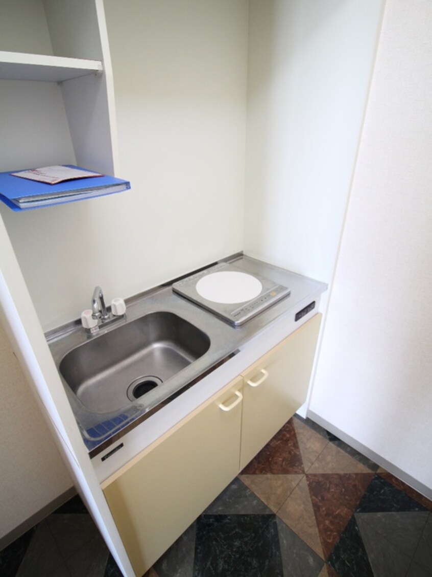 キッチン サングレートＥＳＡＫＡⅡ