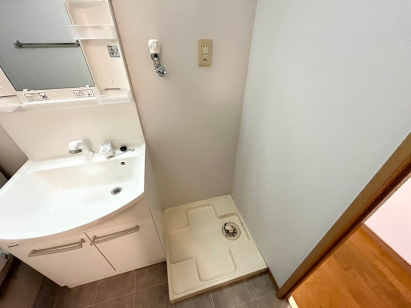 洗濯機置場 サングレートＥＳＡＫＡⅡ