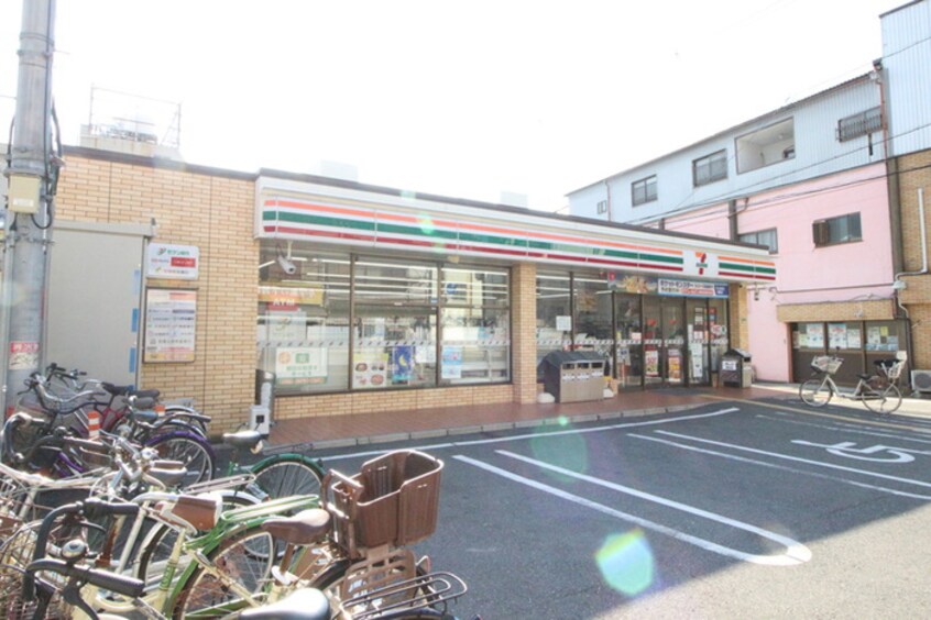 セブンイレブン大阪安立３丁目店(コンビニ)まで290m シェーネヴェレ