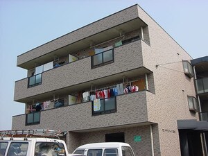 セントラルハイツ島泉