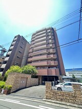 ベルファ－ス緑地公園