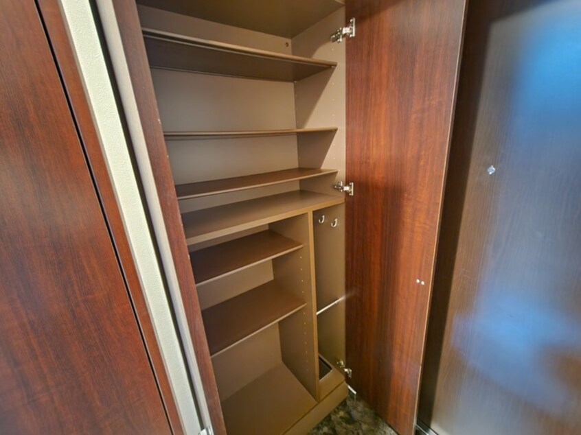 靴箱 ベルファ－ス緑地公園