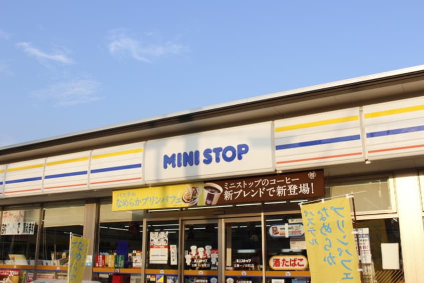 MINI　STOP(コンビニ)まで320m A・CORSO太秦